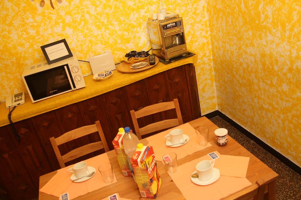 Bed & Breakfast La Rosa Dei Venti Γένοβα Δωμάτιο φωτογραφία