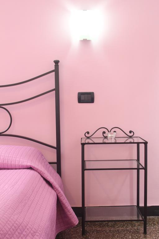 Bed & Breakfast La Rosa Dei Venti Γένοβα Δωμάτιο φωτογραφία